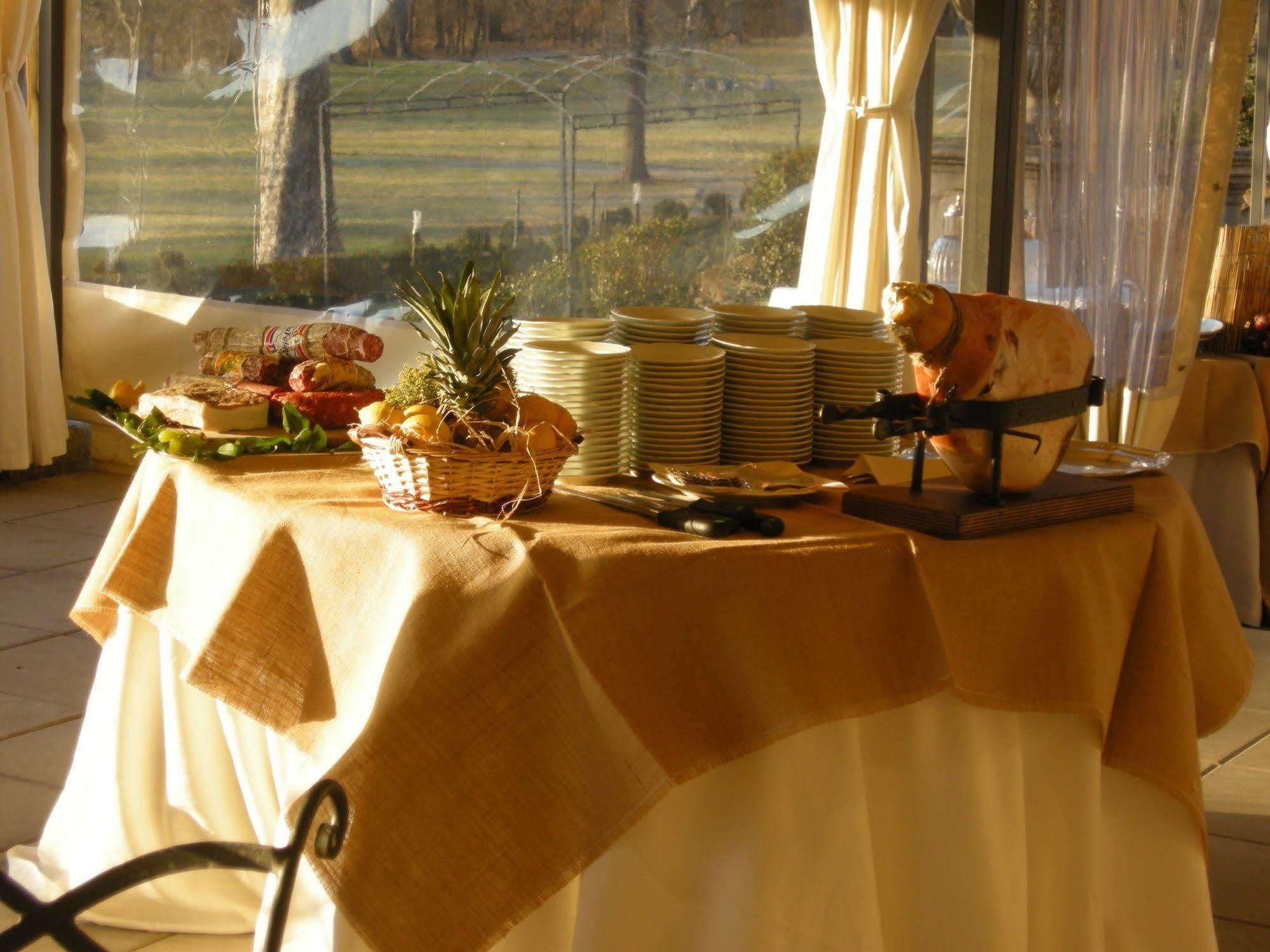 Melazzo Villa Scati Bed And Breakfast المظهر الخارجي الصورة