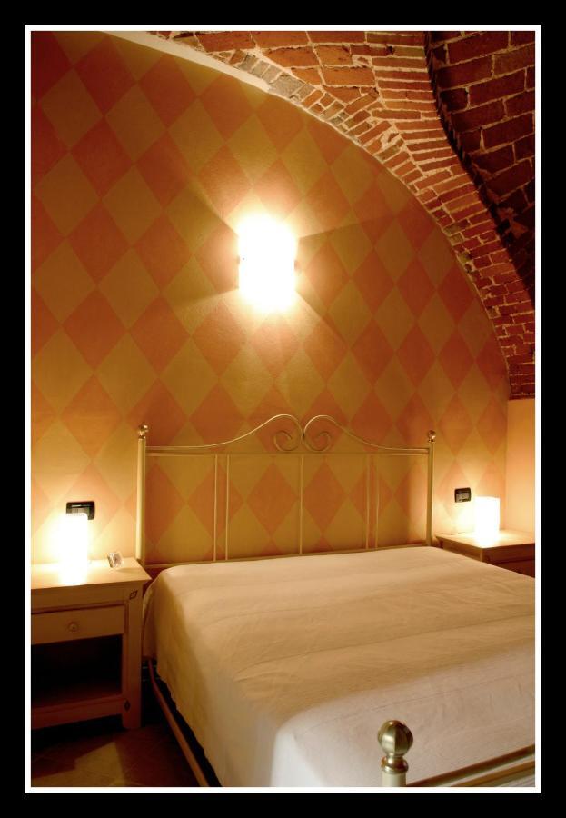 Melazzo Villa Scati Bed And Breakfast الغرفة الصورة